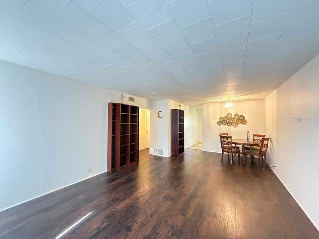 4032 57TH STREET N 264, Kenneth City, FL 33709