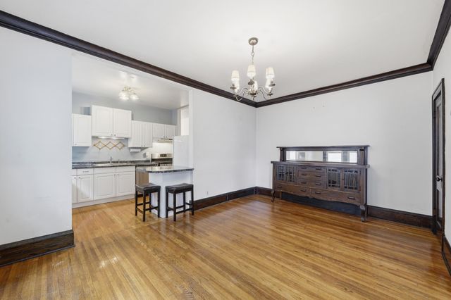 3721 Grand Avenue S 2, Minneapolis, MN 55409