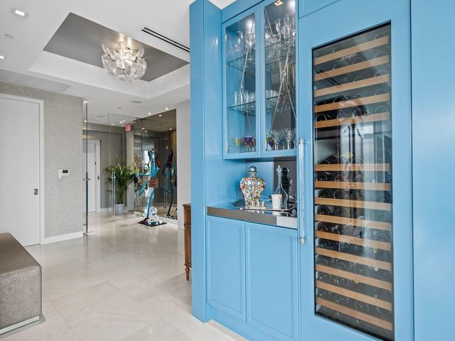 21 Isle Of Venice Drive 301, Fort Lauderdale, FL 33301