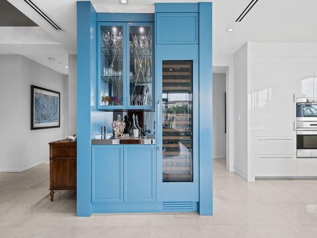 21 Isle Of Venice Drive 301, Fort Lauderdale, FL 33301