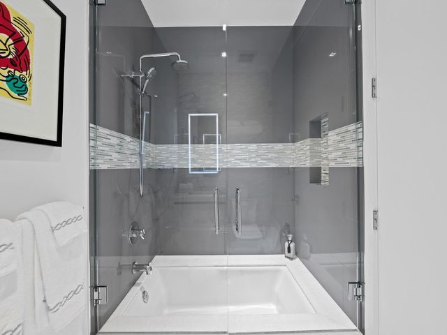 21 Isle Of Venice Drive 301, Fort Lauderdale, FL 33301