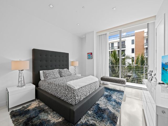 21 Isle Of Venice Drive 301, Fort Lauderdale, FL 33301