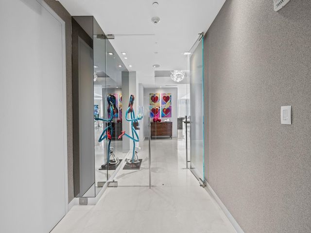 21 Isle Of Venice Drive 301, Fort Lauderdale, FL 33301