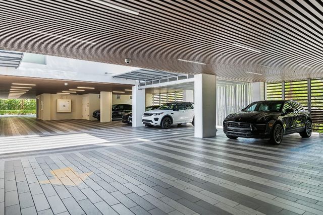 21 Isle Of Venice Drive 301, Fort Lauderdale, FL 33301