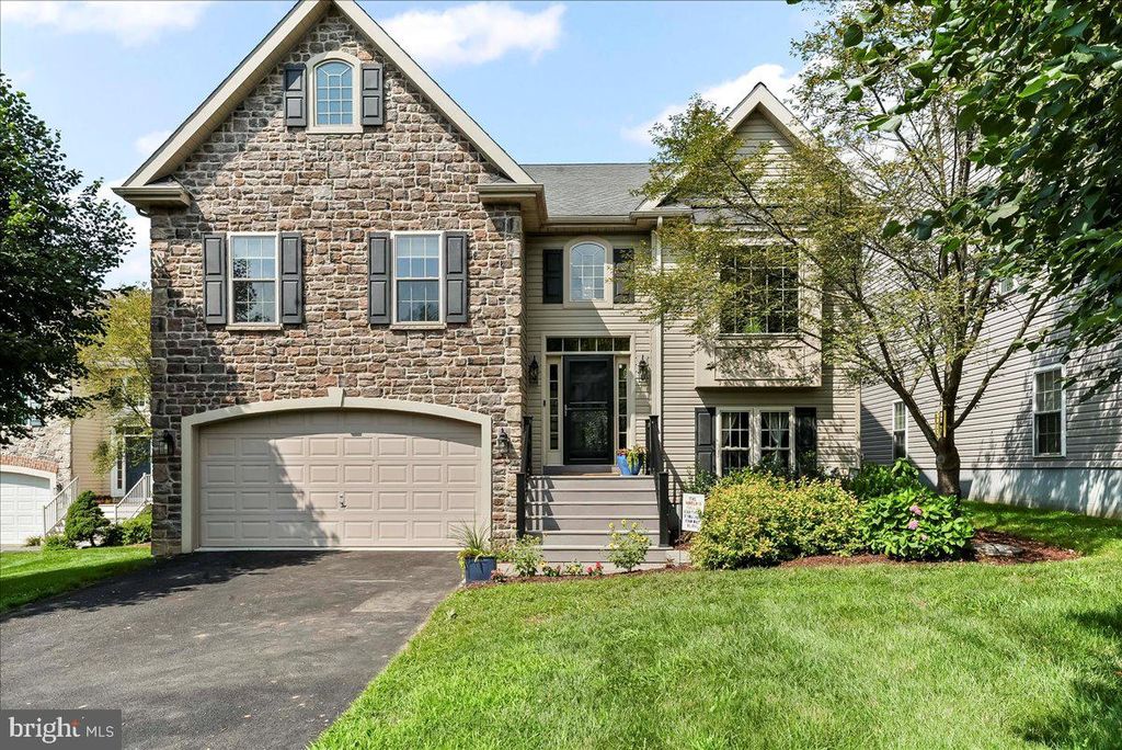 104 DANIEL DR, Avondale, PA 19311