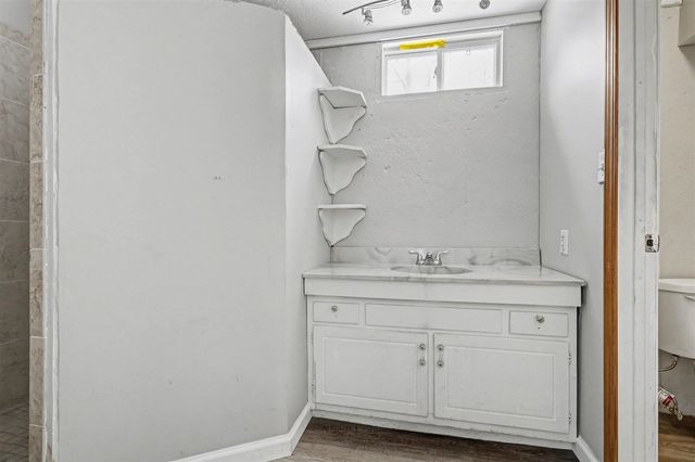 1050 Pine Street, Niles, MI 49120