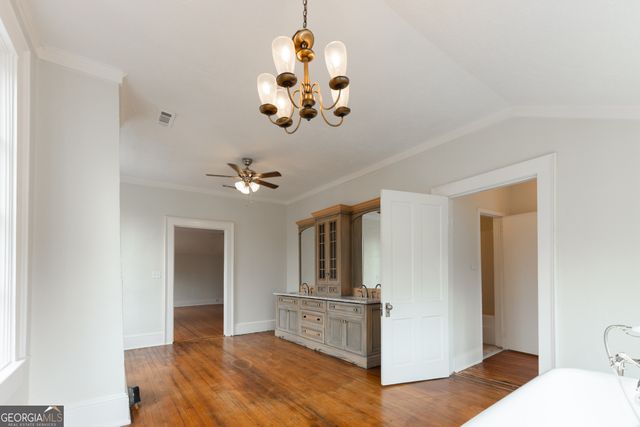 270 S Main Street, Madison, GA 30650