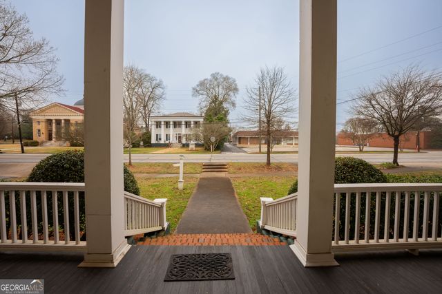 270 S Main Street, Madison, GA 30650