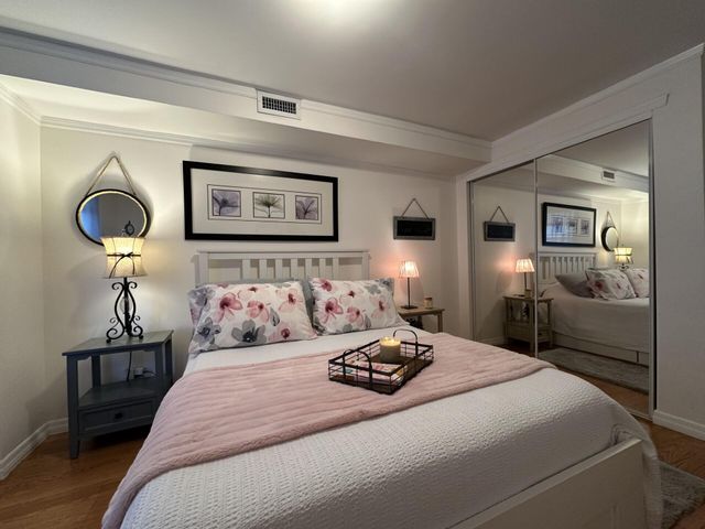 8661 SW 18th Place, Davie, FL 33324