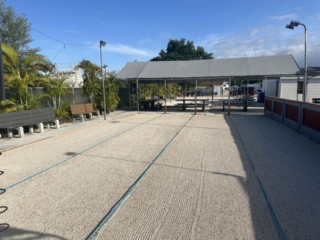 8661 SW 18th Place, Davie, FL 33324