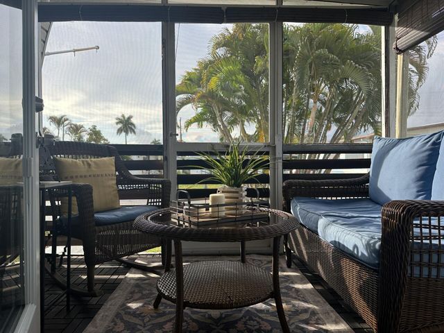 8661 SW 18th Place, Davie, FL 33324