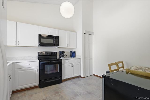17805 E Ada Drive, Aurora, CO 80017