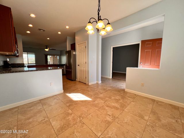 9859 N Crook Lane, Tucson, AZ 85742