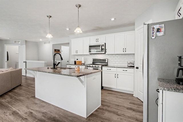 7849 High Knoll Drive, Byron Center, MI 49315