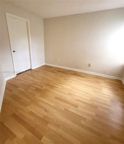 1011 Crystal Way N, Delray Beach, FL 33444