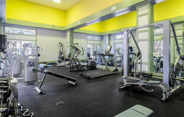 1011 Crystal Way N, Delray Beach, FL 33444