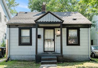 19426 Omira Street, Detroit, MI 48203