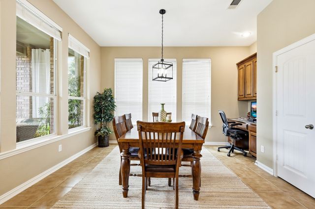 964 Fall Creek, Grapevine, TX 76051