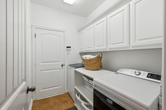 964 Fall Creek, Grapevine, TX 76051