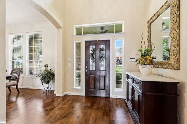 964 Fall Creek, Grapevine, TX 76051