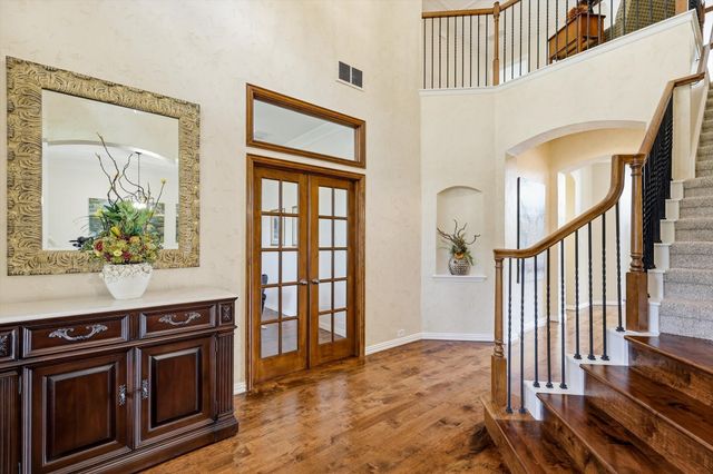 964 Fall Creek, Grapevine, TX 76051