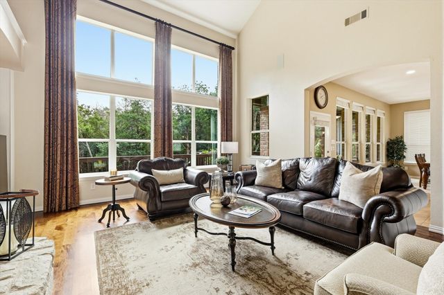 964 Fall Creek, Grapevine, TX 76051