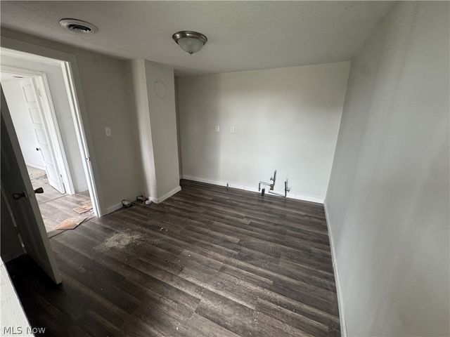 433 E 156th Street, Cleveland, OH 44110