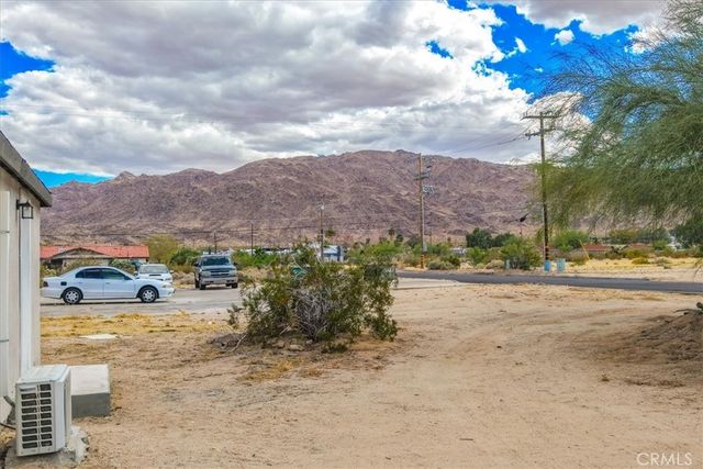 6591 Ocotillo Avenue, 29 Palms, CA 92277
