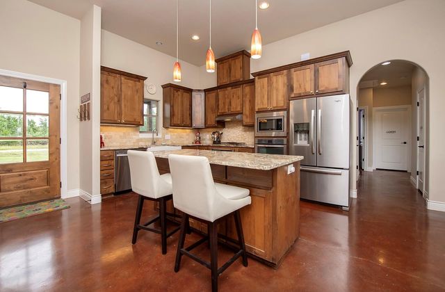 7075 RR 1869 1869, Liberty Hill, TX 78642
