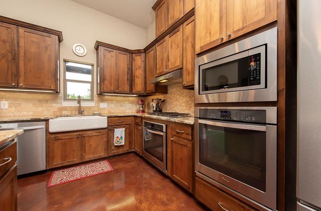7075 RR 1869 1869, Liberty Hill, TX 78642