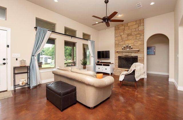 7075 RR 1869 1869, Liberty Hill, TX 78642