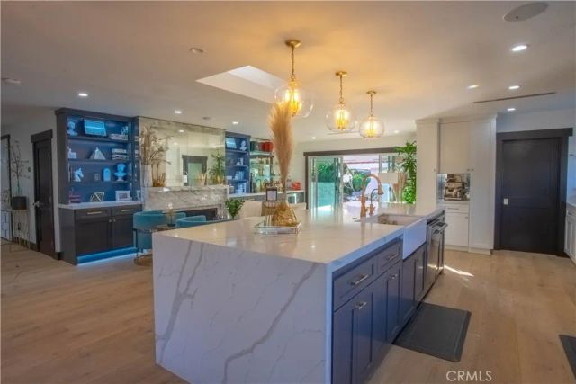 8524 Suva, Downey, CA 90240