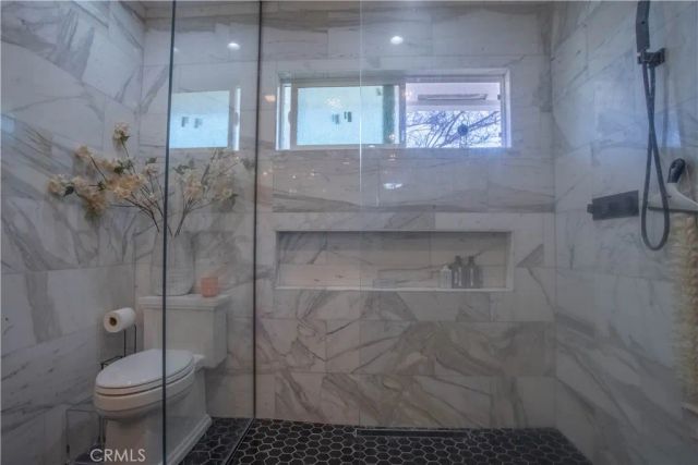 8524 Suva, Downey, CA 90240