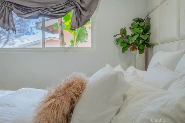 8524 Suva, Downey, CA 90240