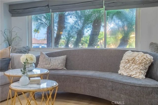 8524 Suva, Downey, CA 90240