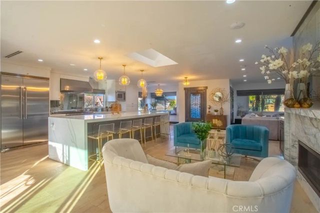 8524 Suva, Downey, CA 90240