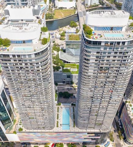 55 SW 9th St 2902, Miami, FL 33130