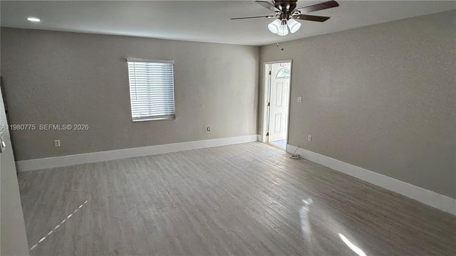 220 NW 12th Street, Pompano Beach, FL 33060