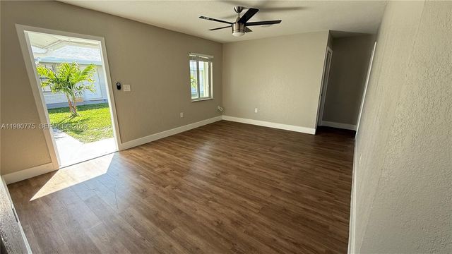 220 NW 12th Street, Pompano Beach, FL 33060