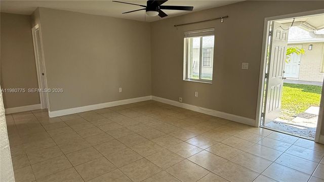 220 NW 12th Street, Pompano Beach, FL 33060