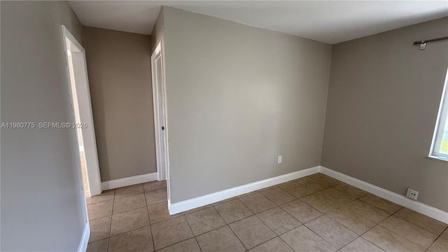 220 NW 12th Street, Pompano Beach, FL 33060