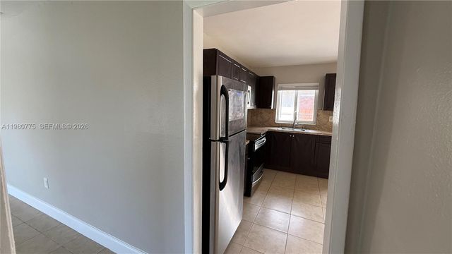 220 NW 12th Street, Pompano Beach, FL 33060