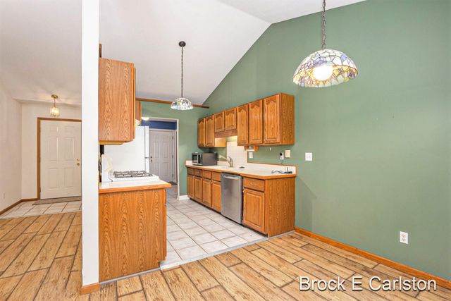 1977 E Michillinda Road, Dalton Twp, MI 49457