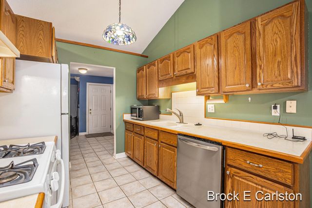 1977 E Michillinda Road, Dalton Twp, MI 49457