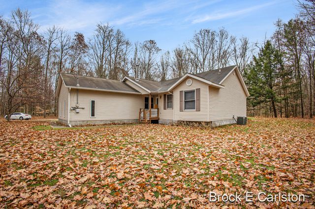 1977 E Michillinda Road, Dalton Twp, MI 49457