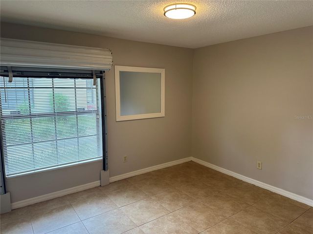 8425 LAURELON PLACE, Temple Terrace, FL 33637