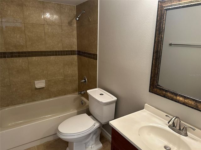 8425 LAURELON PLACE, Temple Terrace, FL 33637