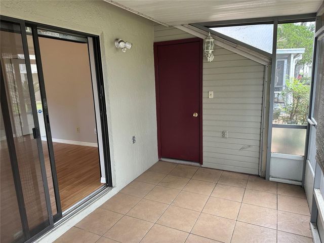 8425 LAURELON PLACE, Temple Terrace, FL 33637