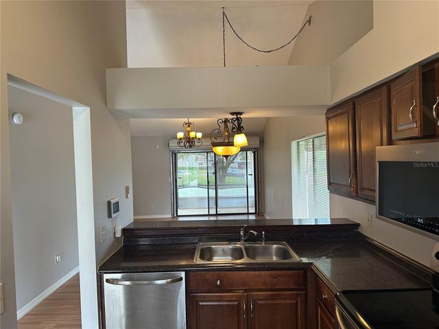 8425 LAURELON PLACE, Temple Terrace, FL 33637