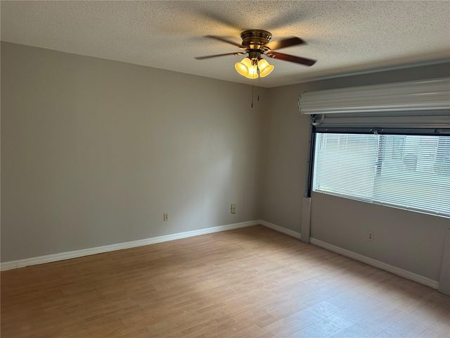 8425 LAURELON PLACE, Temple Terrace, FL 33637